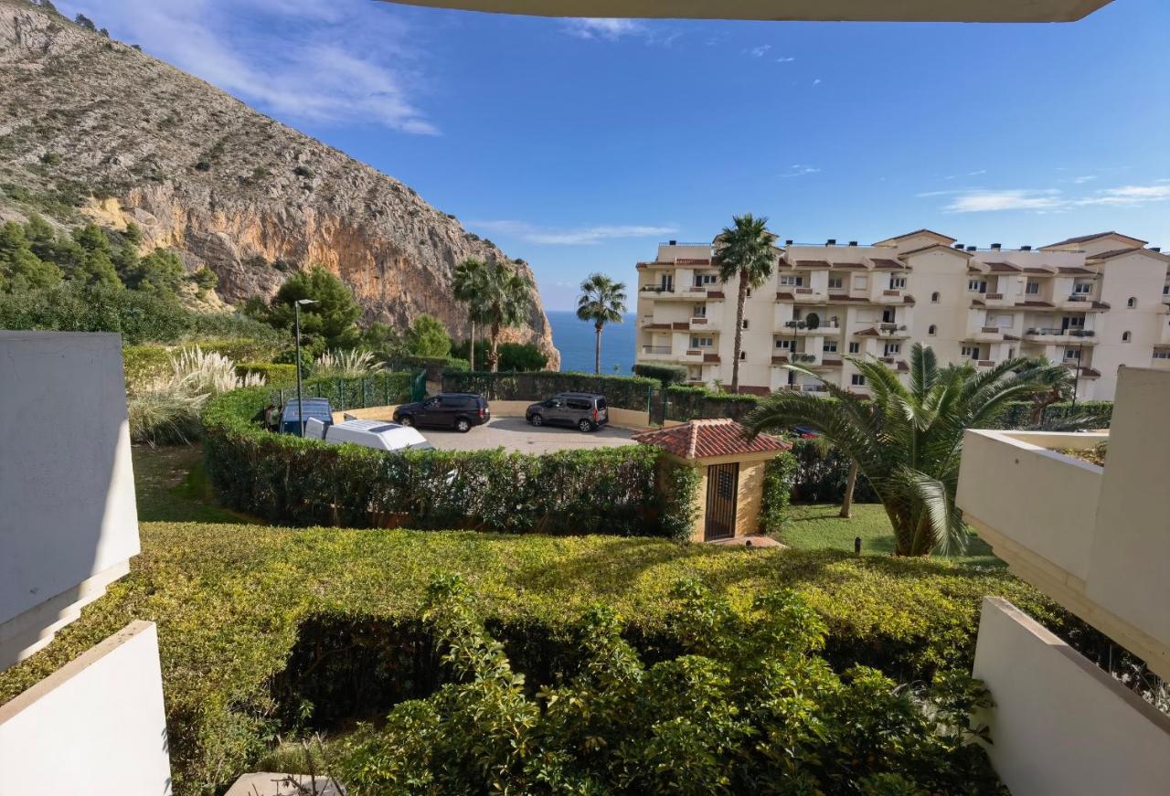 Oasis Beach Mascarat Алтеа Екстериор снимка