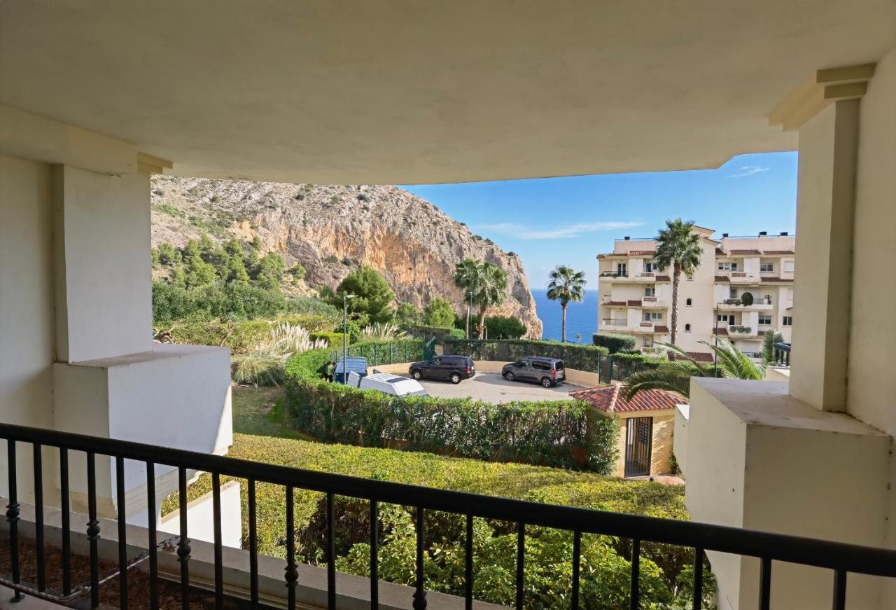 Oasis Beach Mascarat Алтеа Екстериор снимка