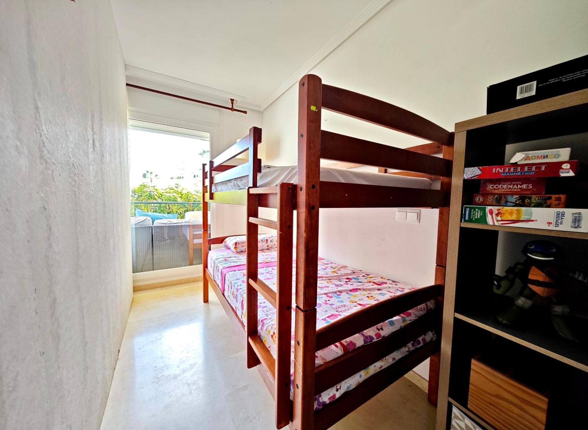 Oasis Beach Mascarat Алтеа Екстериор снимка