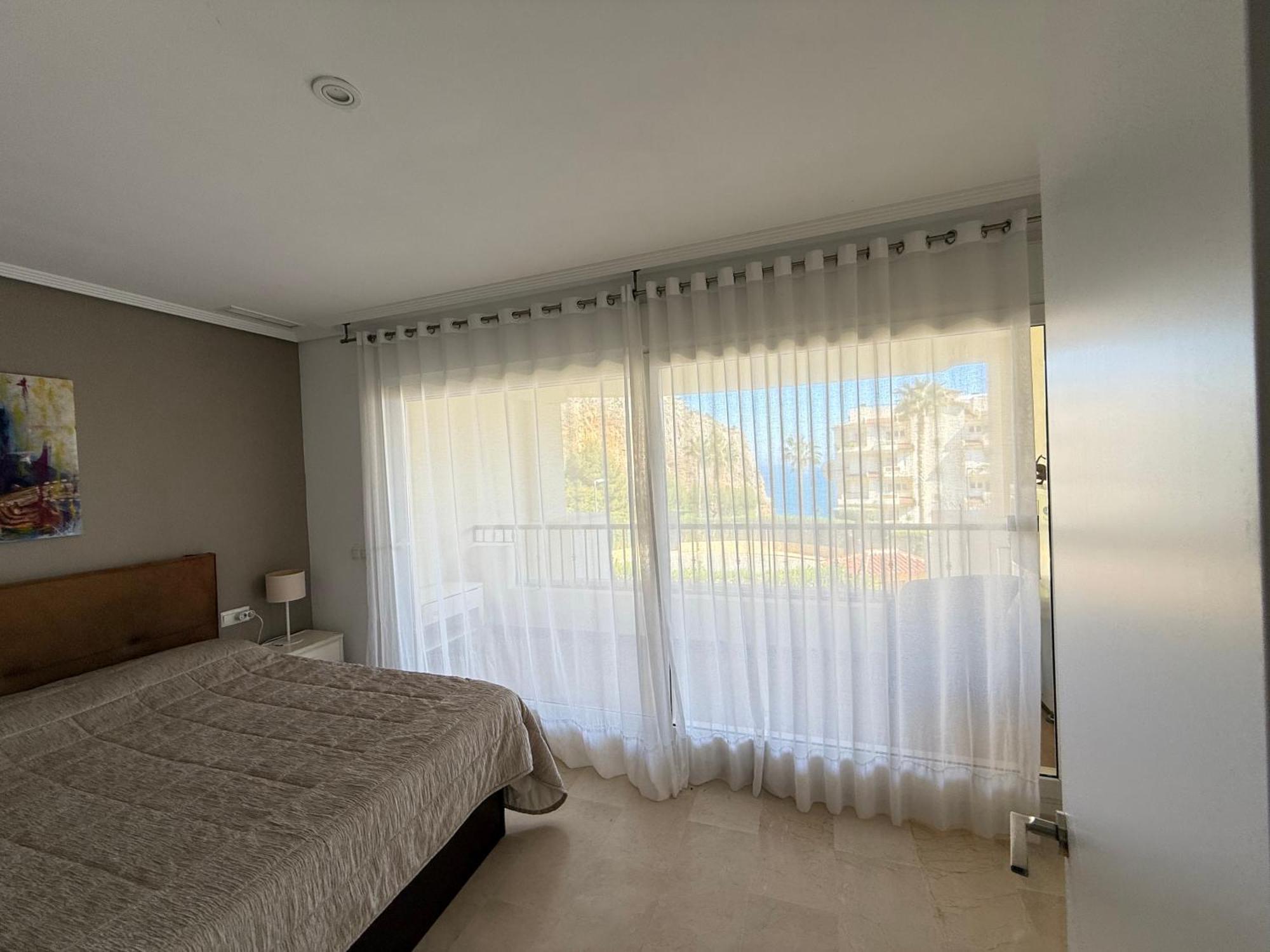 Oasis Beach Mascarat Алтеа Екстериор снимка