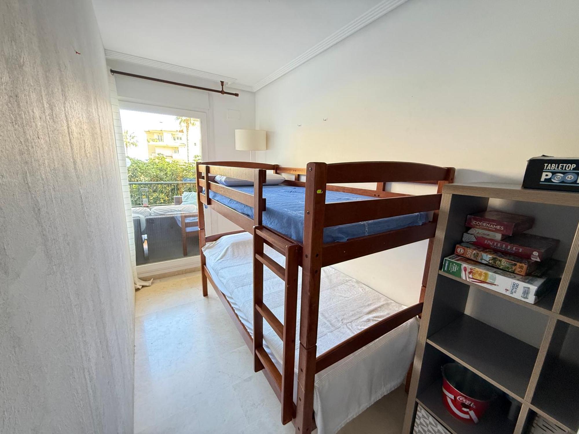 Oasis Beach Mascarat Алтеа Екстериор снимка