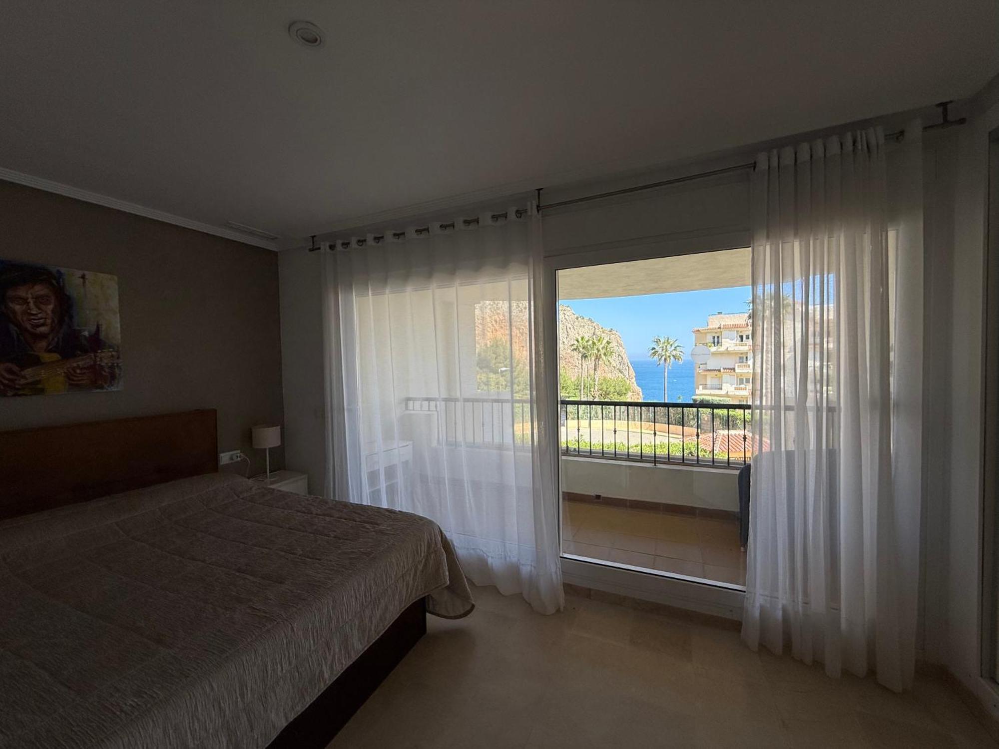 Oasis Beach Mascarat Алтеа Екстериор снимка